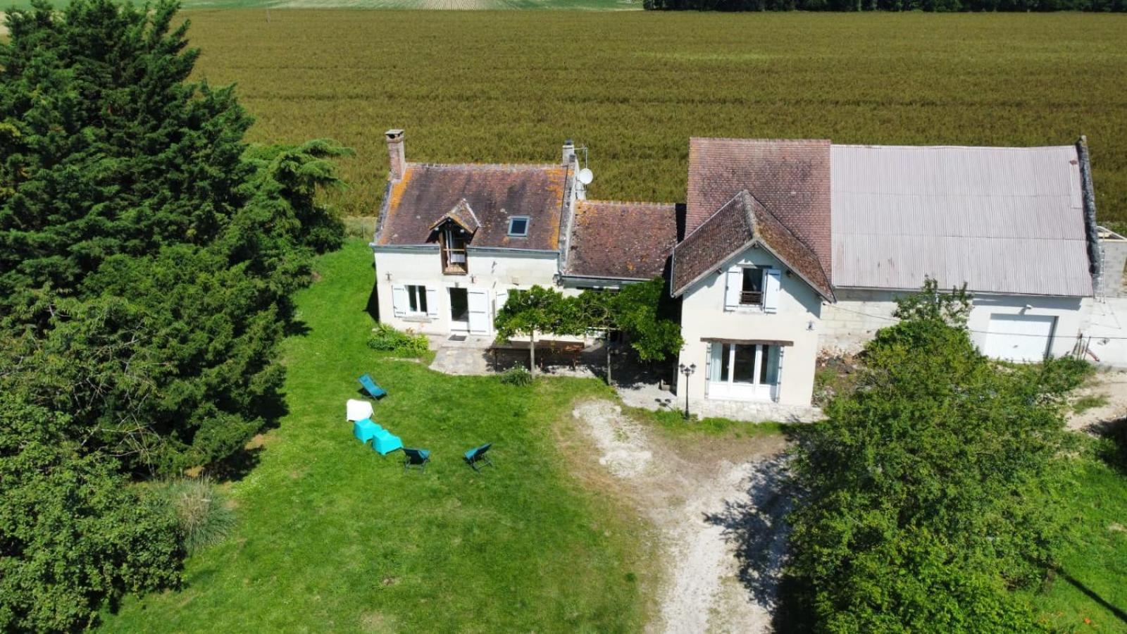 Gites De La Benardiere Vallières-les-Grandes Exterior foto